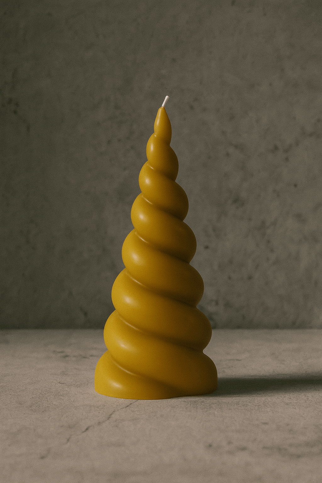 Unicorn horn shaped candle made of pure beeswax, height 20cm, diameter 7cm.