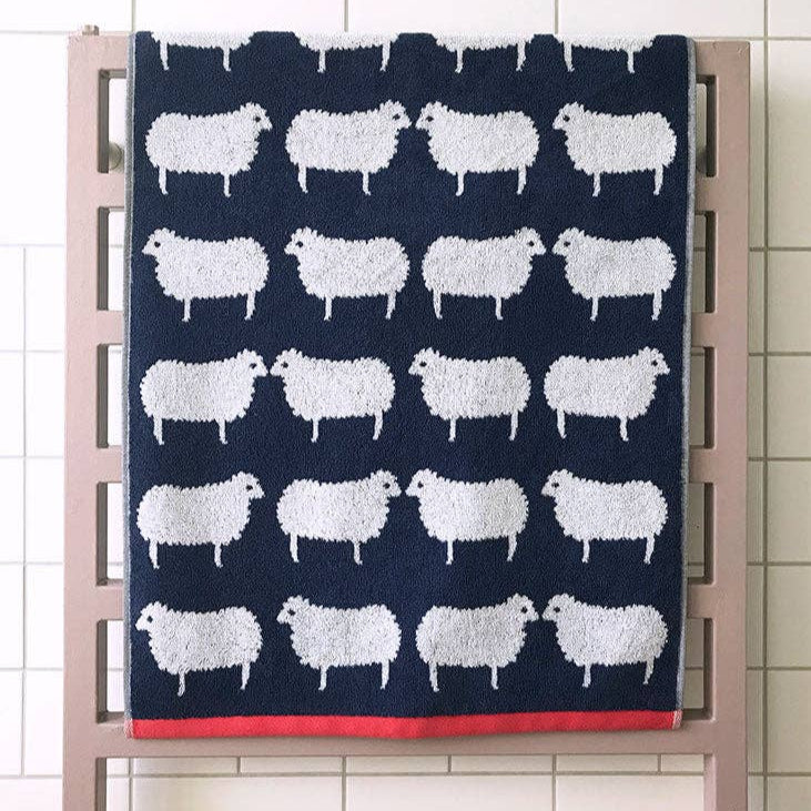 Anorak Kissing Sheep Organic Cotton Hand Towel