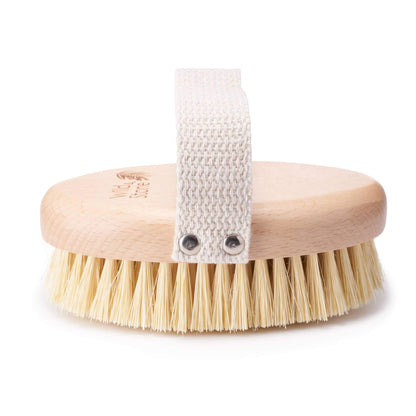 Natural body brush from Eco-Friendly-Online-Shop, featuring sustainably sourced materials for a gentle, eco-conscious exfoliation routine.