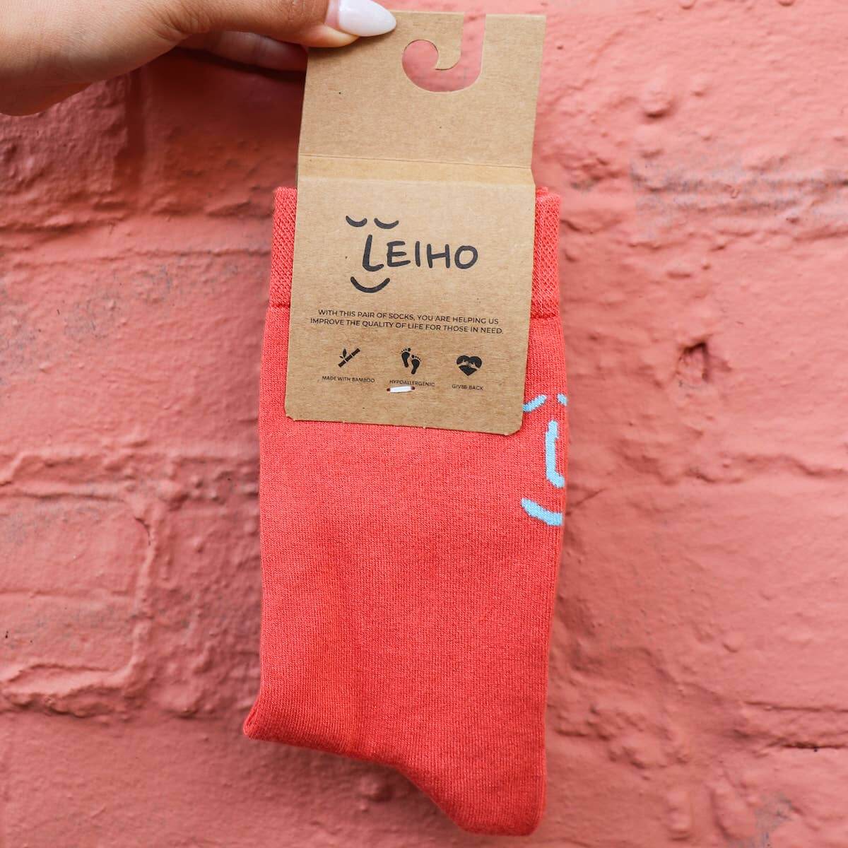 Unisex Coral Leiho Bamboo Socks from Eco-Friendly-Online-Shop, offering super soft, breathable comfort for sustainable everyday wear.